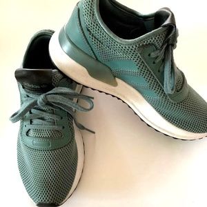 Women’s Adidas Upath Run Running Tennis Shoes Sneakers 8